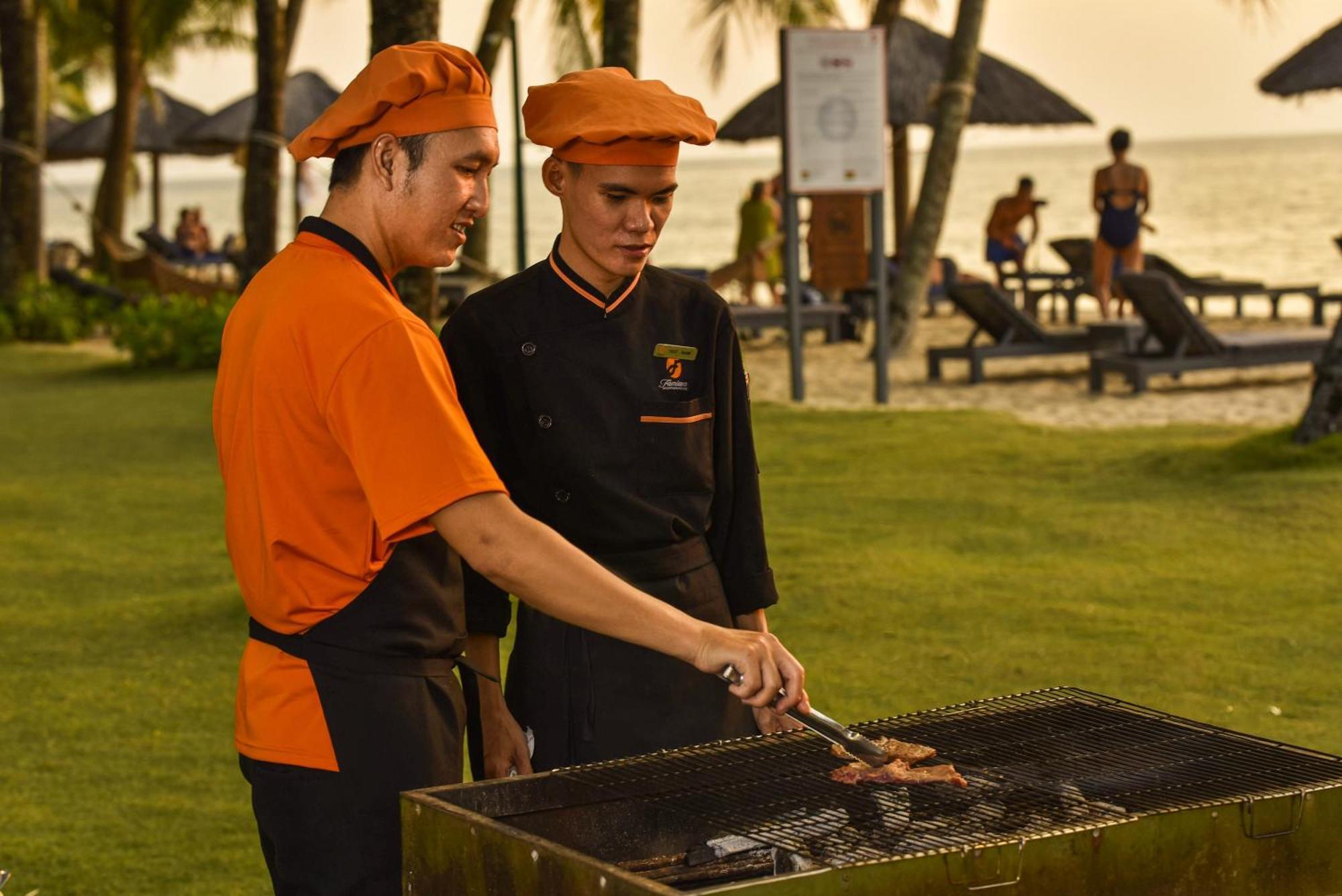 Famiana Resort & Spa - Breakfast Is Served As Brunch 6Am30 To 1Pm Phu Quoc Exterior foto