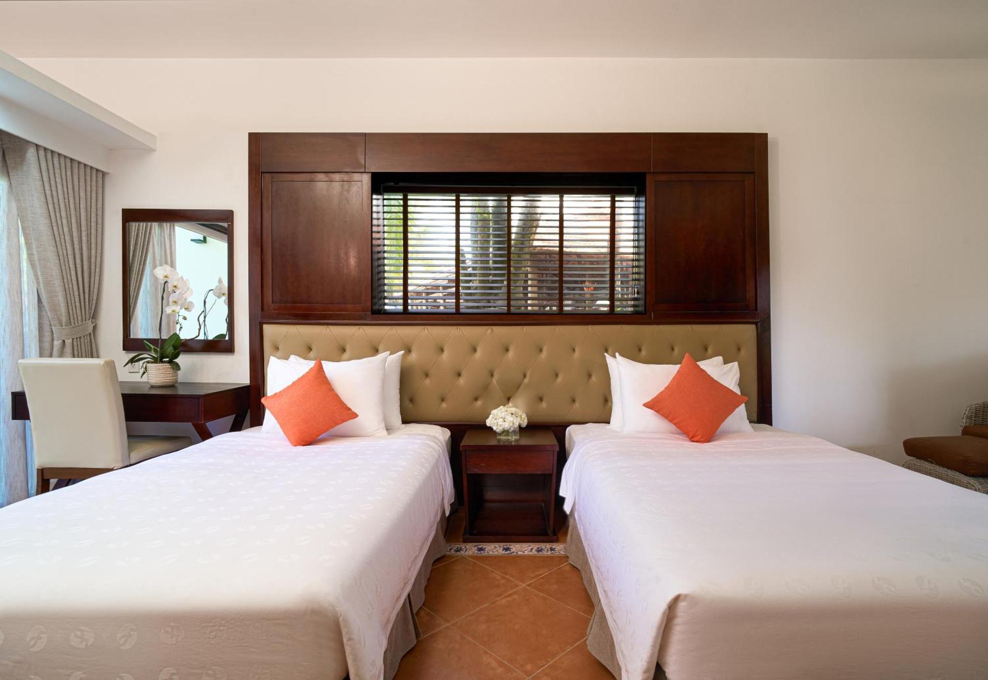 Famiana Resort & Spa - Breakfast Is Served As Brunch 6Am30 To 1Pm Phu Quoc Exterior foto